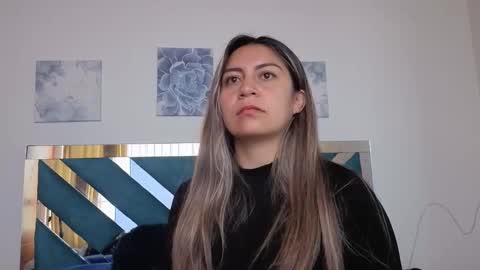 Snapshot of sweetblueberry_ chatting on 10.22.25 Cinthia online show from 10.22.25