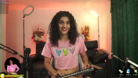 Salom independent model online show from 01.19.25