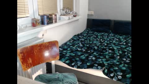 Snapshot of sweetboobs85h chatting on 02.28.26 Sweetboobs85h online show from 02.28.26