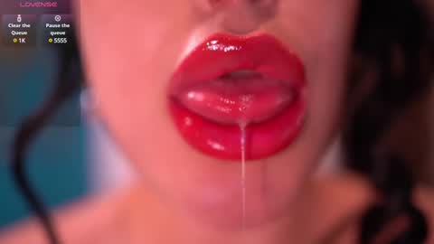 Brenda  online show from 03.06.25