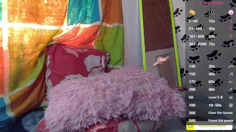 Snapshot of sweetc4meron chatting on 12.17.24 Cameron Alejandro online show from 12.17.24