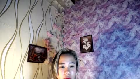 Snapshot of sweetdannica chatting on 08.03.26 Danni online show from 08.03.26