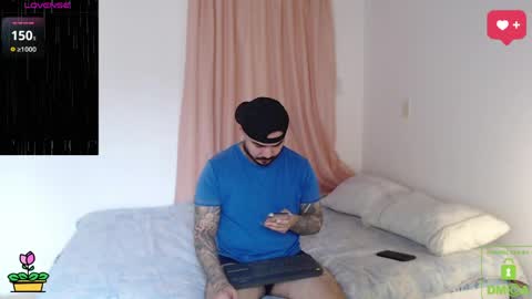 Snapshot of sweetdesires_ chatting on 06.09.26 online show from 06.09.26
