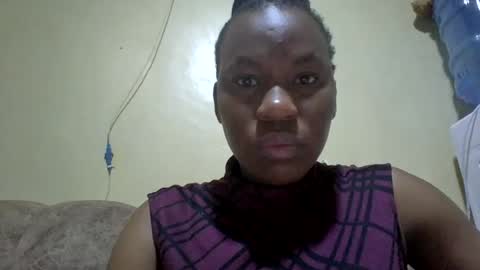 Snapshot of sweetdiva2012 chatting on 06.22.26 sweetdiva2012 online show from 06.22.26