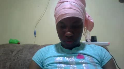Snapshot of sweetdiva2012 chatting on 06.28.26 sweetdiva2012 online show from 06.28.26
