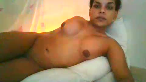 Snapshot of sweetdoll6 chatting on 06.18.26 Sweet Doll online show from 06.18.26