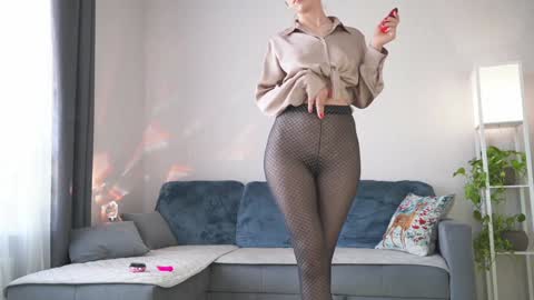 Vicktorious online show from 02.05.25