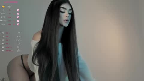 Bella online show from 03.06.25