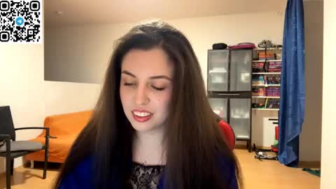 Snapshot of sweetfenomen67 chatting on 05.15.26 Joanna online show from 05.15.26