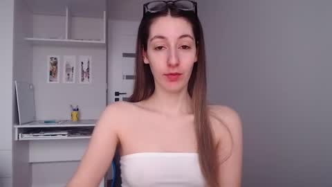 Emma  online show from 02.06.26