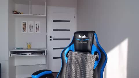 Emma  online show from 03.19.26