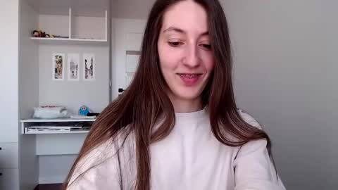 Snapshot of sweetheart_77 chatting on 05.01.26 Emma online show from 05.01.26