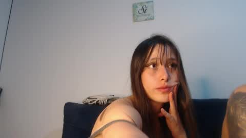 Snapshot of sweethoney22_ chatting on 05.06.26 Sabrina y Eliot online show from 05.06.26