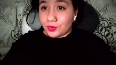 Ana Mara  i cant Make noise My family is here  online show from 02.23.25