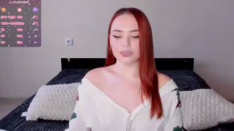 Snapshot of sweetie_candy_ chatting on 12.04.24 Hannah online show from 12.04.24