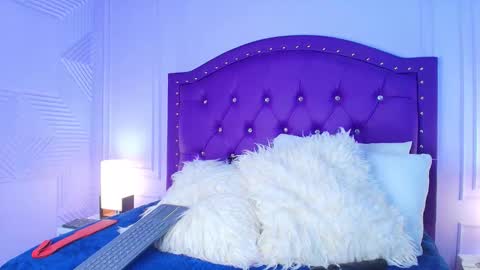 Snapshot of sweetie_foxxxx chatting on 02.18.26 violeta online show from 02.18.26