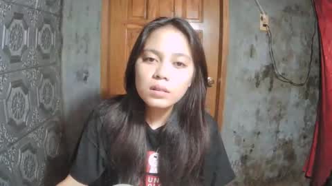 Snapshot of sweetie_jhash chatting on 05.17.26 sweetie_jhash online show from 05.17.26