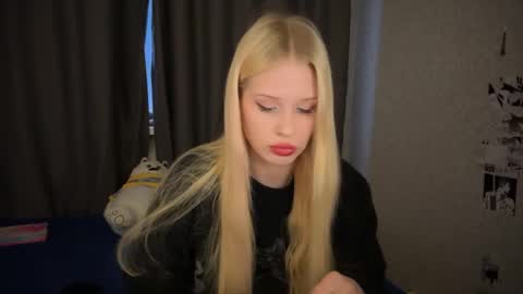 sweetie Lisa3 online show from 01.08.25