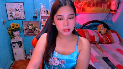 Nicole online show from 01.27.25