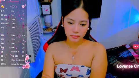 Nicole online show from 09.19.25