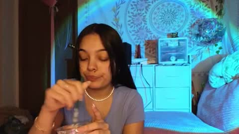 Blu Sweets online show from 12.19.25