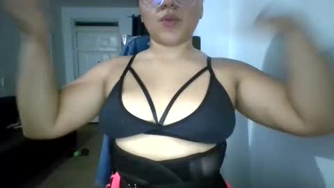 Sweetigirl online show from 10.17.25