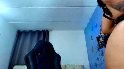 Isabella online show from 03.16.26