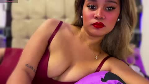 Snapshot of sweetjhessa69 chatting on 05.31.26 sweetjhessa69 online show from 05.31.26