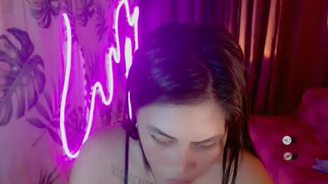 Snapshot of sweetjynn1995 chatting on 04.16.26 Sweet Jynn95 online show from 04.16.26