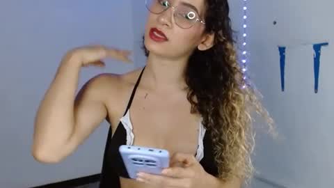 Snapshot of sweetlatin__ chatting on 08.01.26 SWEET LATINA online show from 08.01.26