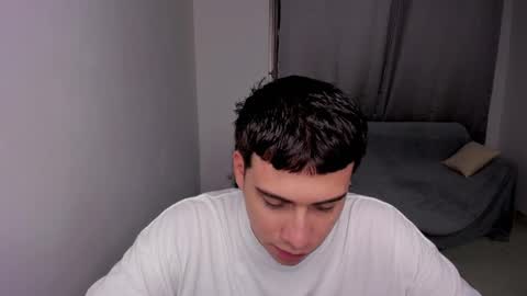 Lian online show from 02.23.25