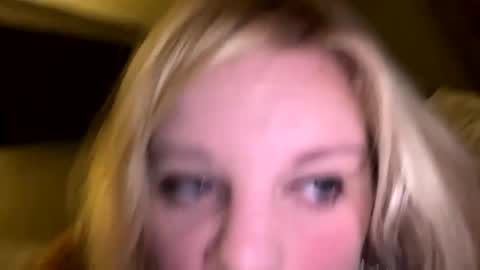 Lisa  online show from 10.20.25