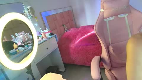 SweetLune online show from 03.12.25