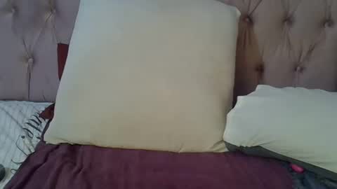 sweetmellowx1 online show from 03.02.25