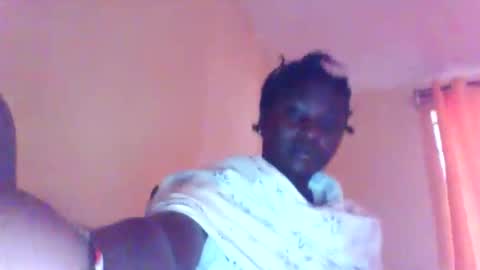 Snapshot of sweetmelonin12 chatting on 10.26.25 sweetmelonin12 online show from 10.26.25