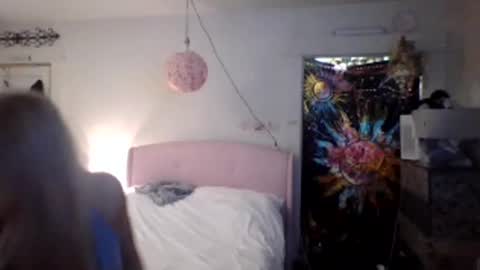 Aria online show from 03.04.26