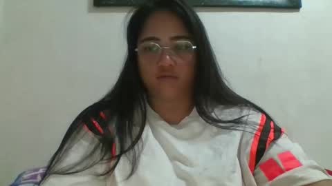 Snapshot of sweetnike chatting on 10.16.25 sweetnike online show from 10.16.25