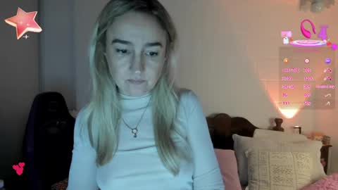 Snapshot of sweetnina_wet chatting on 05.19.26 Sweetnina online show from 05.19.26