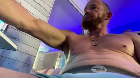 WeAim2PZzz online show from 02.02.25