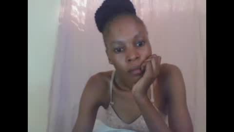 Snapshot of sweetpetite254 chatting on 01.24.25 ESTHER online show from 01.24.25