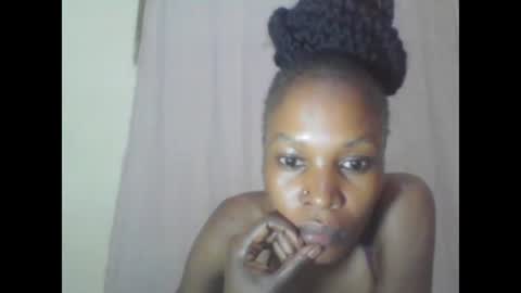 Snapshot of sweetpetite254 chatting on 01.26.25 ESTHER online show from 01.26.25