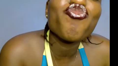 Snapshot of sweetpetitgirl chatting on 02.21.26 LILY BRANDY online show from 02.21.26