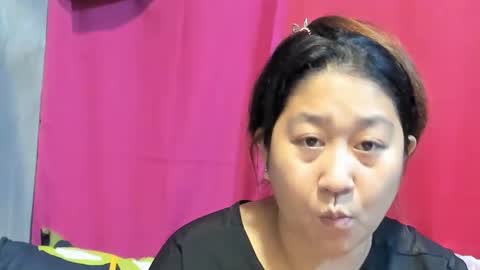 Snapshot of sweetpilipina88 chatting on 02.09.25 MIA online show from 02.09.25