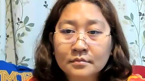 Snapshot of sweetpilipina88 chatting on 09.26.25 MIA online show from 09.26.25