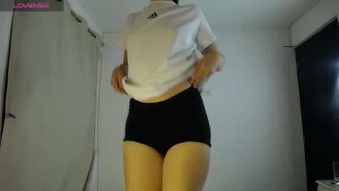 Caro  Lily online show from 09.30.25