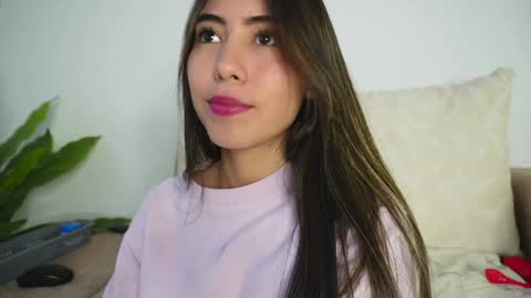 Snapshot of sweetpussyhot_ chatting on 01.24.25 Hello Welcome Im here from WEDNESDAY to SUNDAY 430am to 830am and 3 to 7 timeMONDAY and TUESDAY i rest online show from 01.24.25