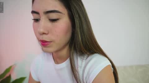 Snapshot of sweetpussyhot_ chatting on 01.31.25 Hello Welcome Im here from WEDNESDAY to SUNDAY 430am to 830am and 3 to 7 timeMONDAY and TUESDAY i rest online show from 01.31.25