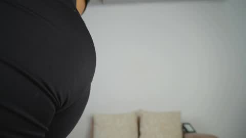 Snapshot of sweetpussyhot_ chatting on 02.01.25 Hello Welcome Im here from WEDNESDAY to SUNDAY 430am to 830am and 3 to 7 timeMONDAY and TUESDAY i rest online show from 02.01.25