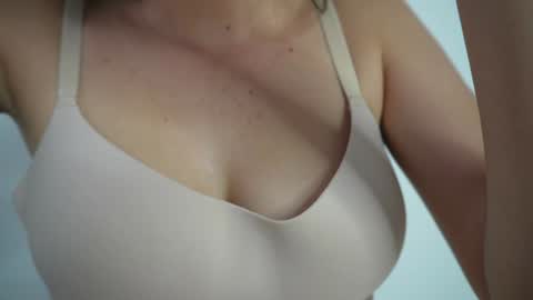 Snapshot of sweetpussyhot_ chatting on 02.05.25 Hello Welcome Im here from WEDNESDAY to SUNDAY 430am to 830am and 3 to 7 timeMONDAY and TUESDAY i rest online show from 02.05.25