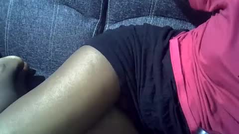 queen online show from 10.15.25